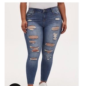 Torrid Bombshell Skinny Jeans